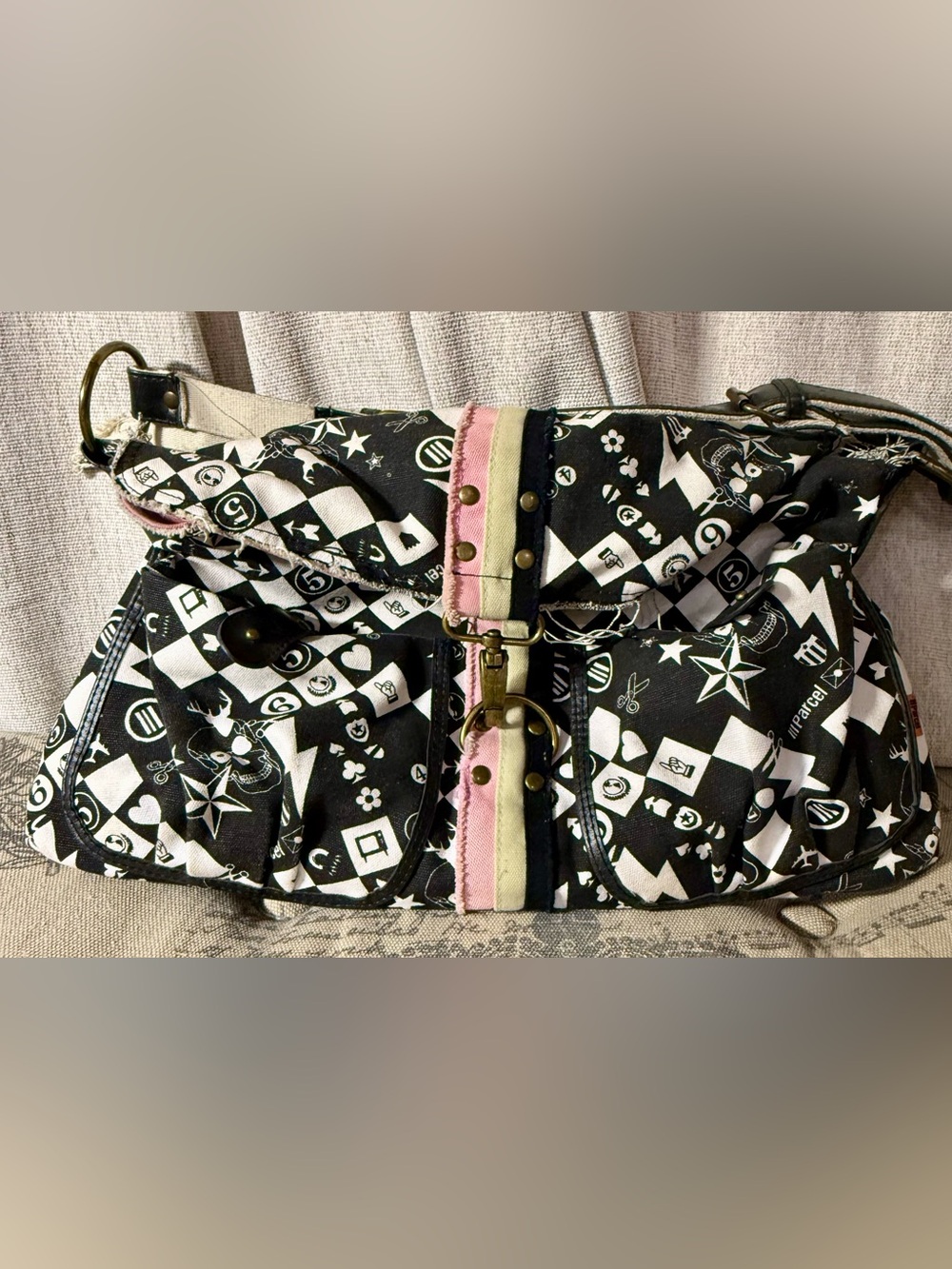 Vintage parcel tote bag black and white checks